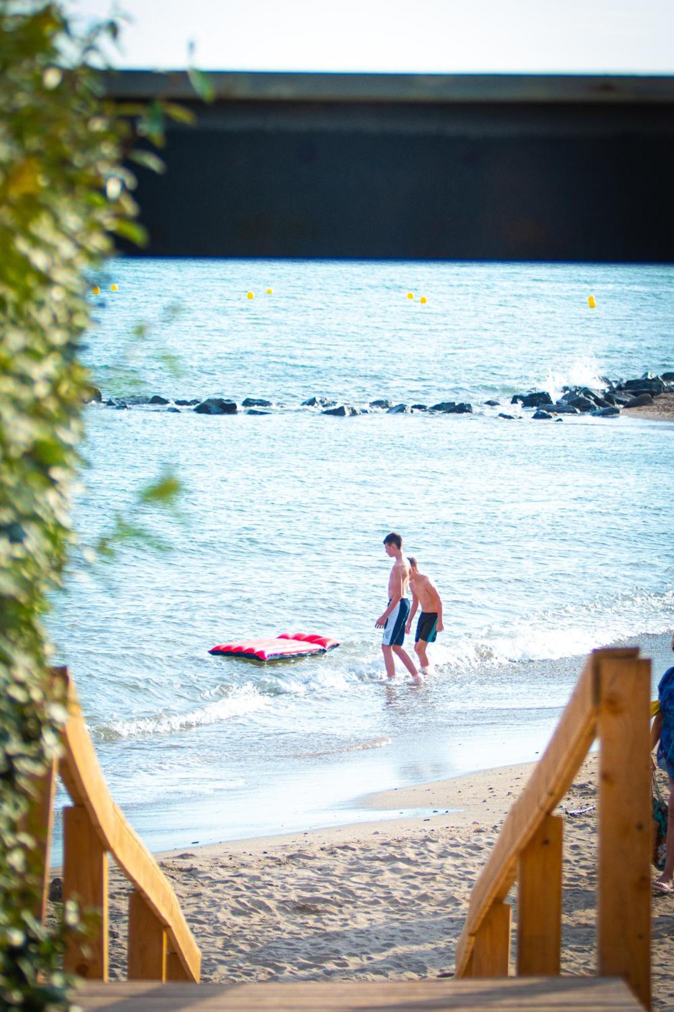 Camping Le Roucan West Vias Ngoại thất bức ảnh