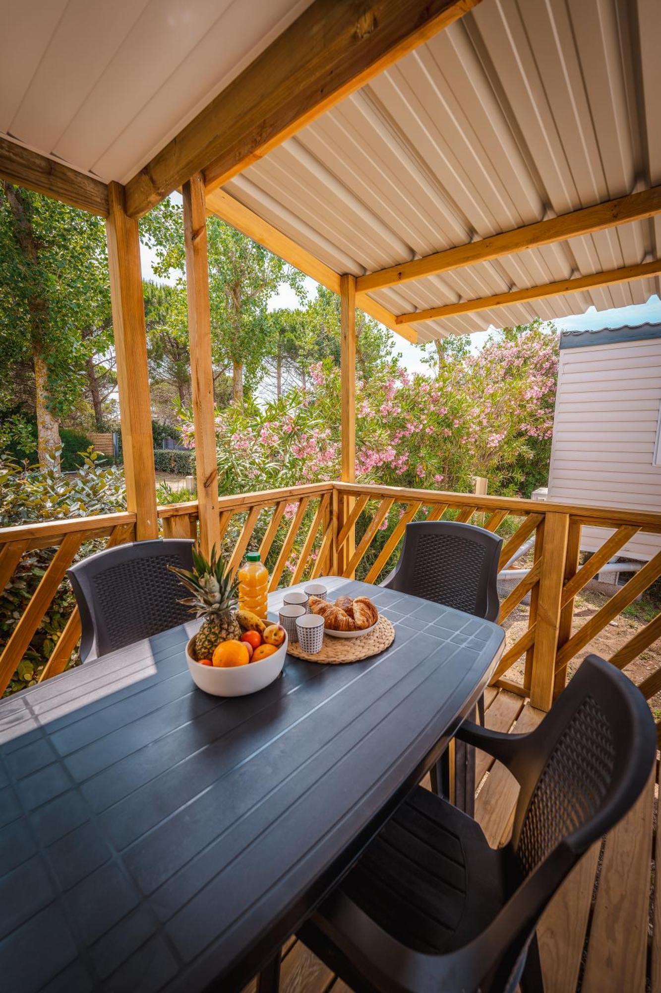 Camping Le Roucan West Vias Ngoại thất bức ảnh