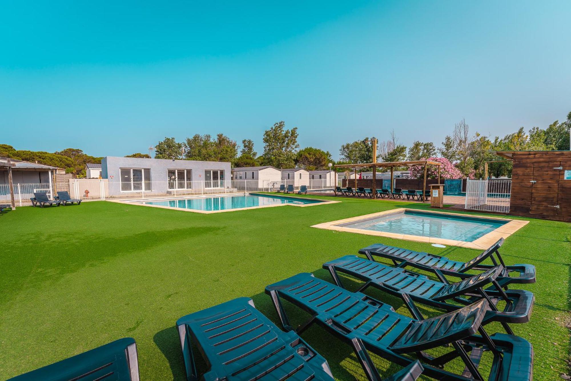 Camping Le Roucan West Vias Ngoại thất bức ảnh